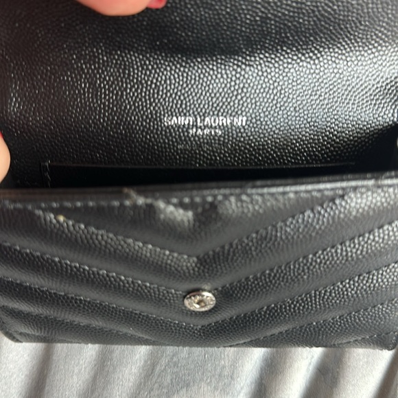 Saint Laurent
YSL Monogram Small Flap Wallet in Grained Leather - Picture 4 of 8